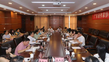 省作协调研组赴揭阳调研文学工作 勇立“潮头”竞胜百舸争流的文学赛道