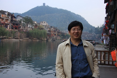 贺仲明2.jpg